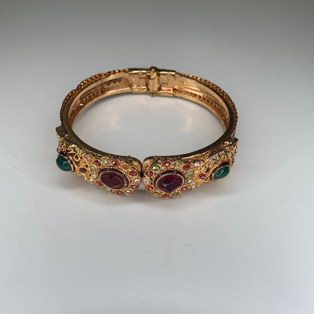 Vintage bracelet